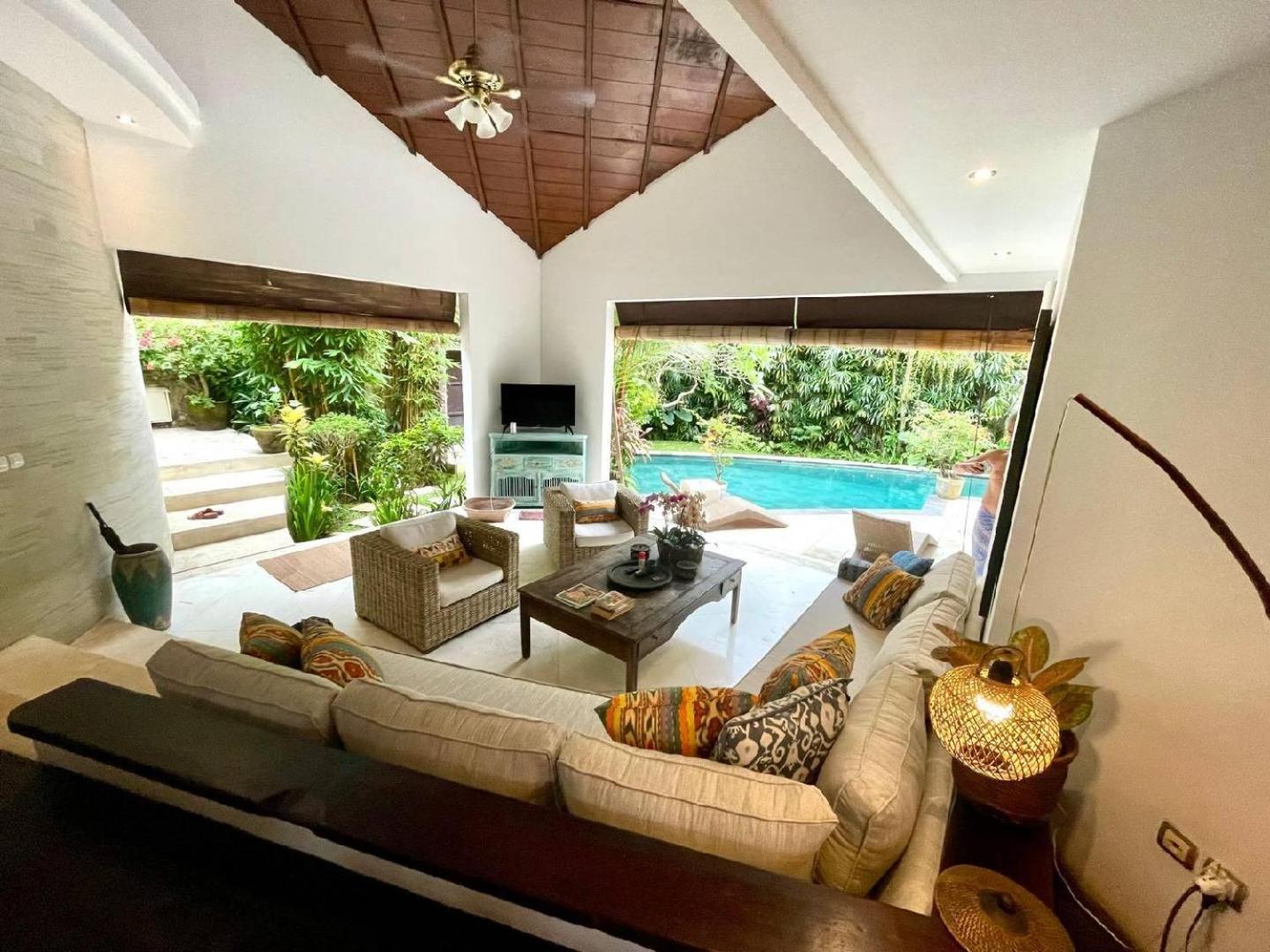 Villa Sahaja Kerobokan Exteriör bild